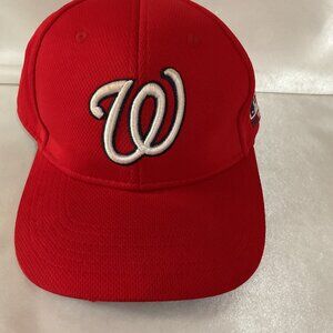 Washington Nationals   Youth MLB Red Adjustable Baseball Cap With Embroidered Lo